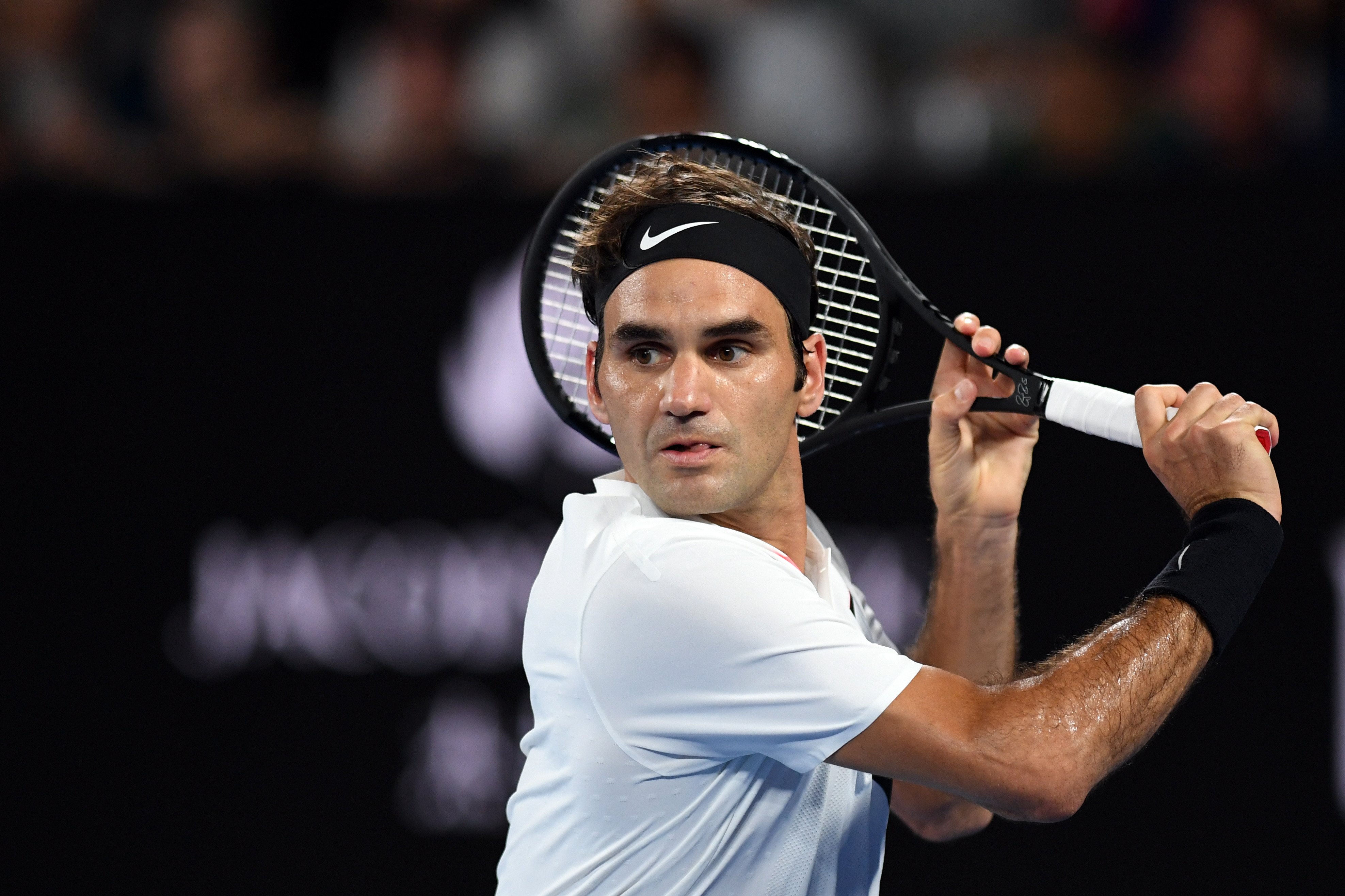 德国网球队绝杀英国网球队，费德勒打破历史纪录