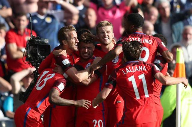 英格兰队绝杀波兰队，马龙扛起全队