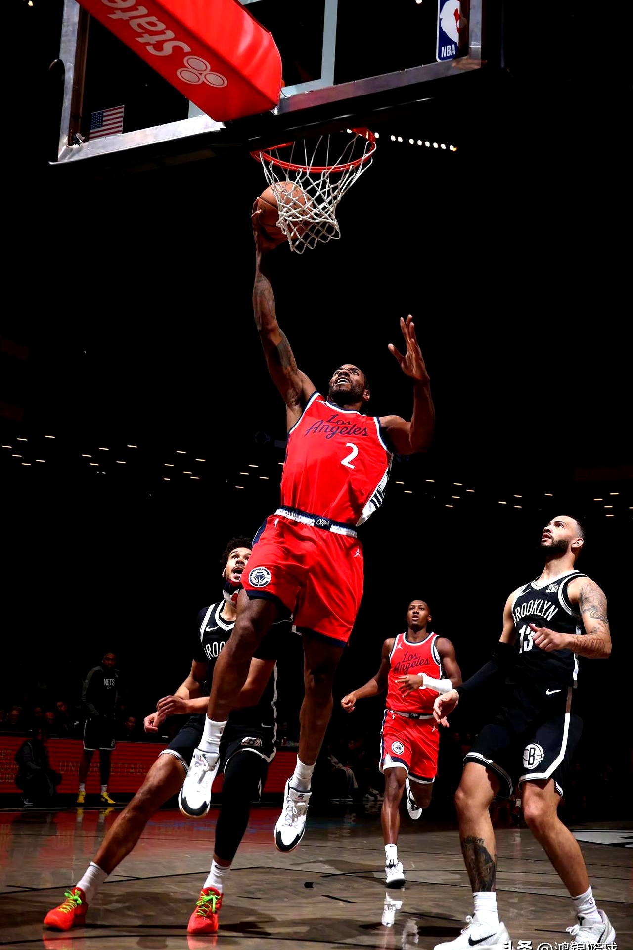 篮网绝杀猛龙，拉文状态火热