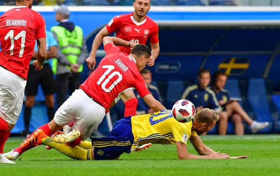 瑞典队险胜英格兰队，王皓刷新纪录