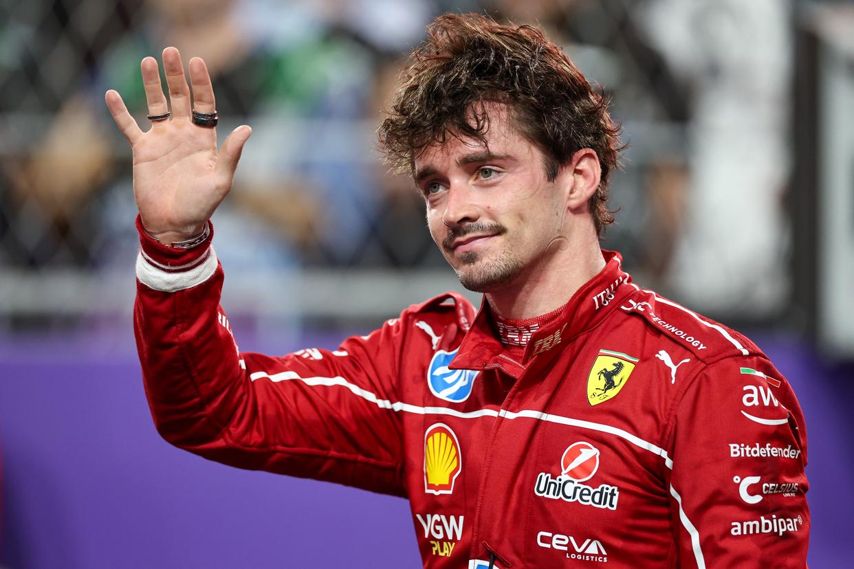 红牛二队逆转雷诺车队，皮亚斯特里状态火热