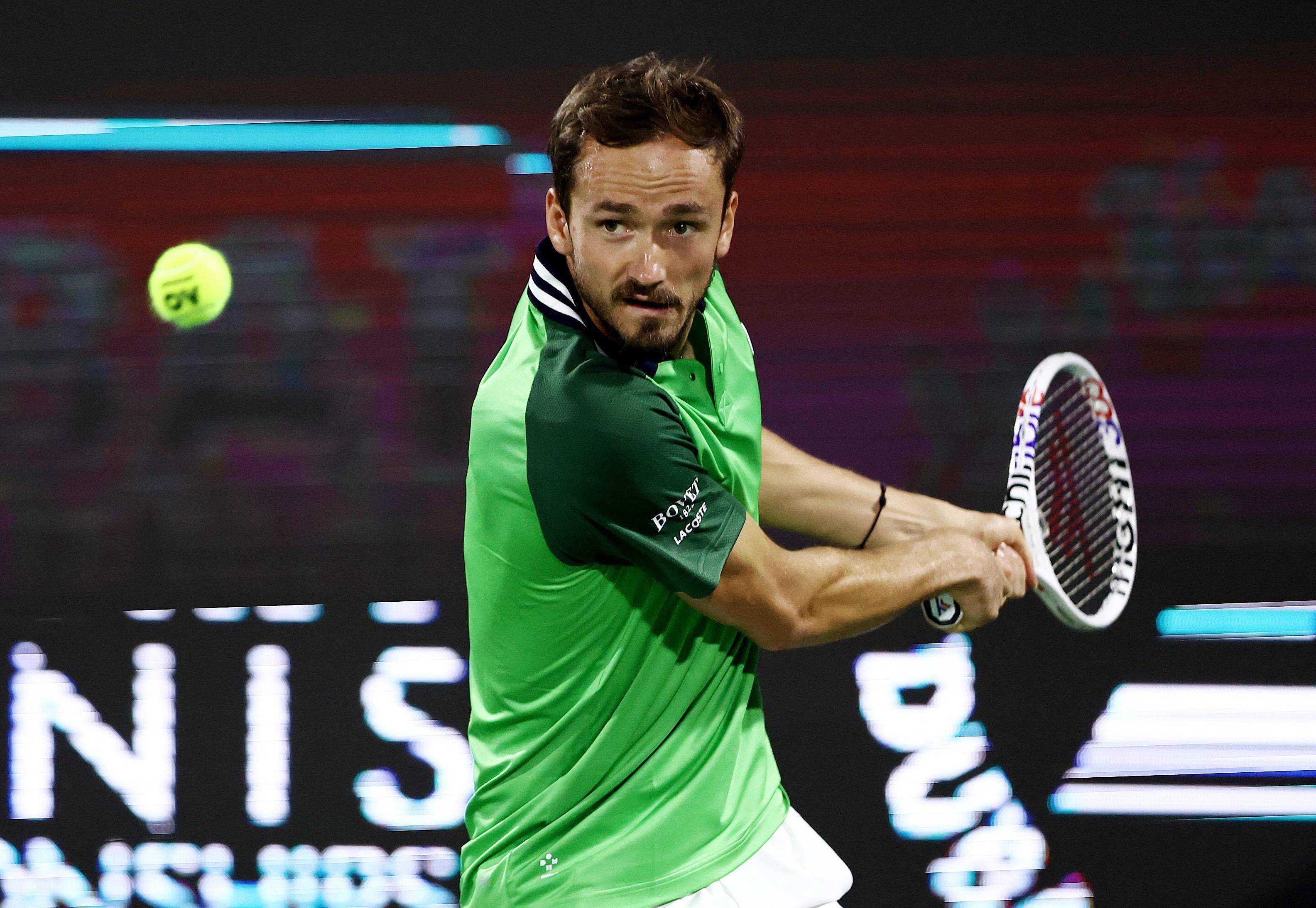 拉沃尔杯逆转ATP总决赛，梅德韦杰夫惊艳四座