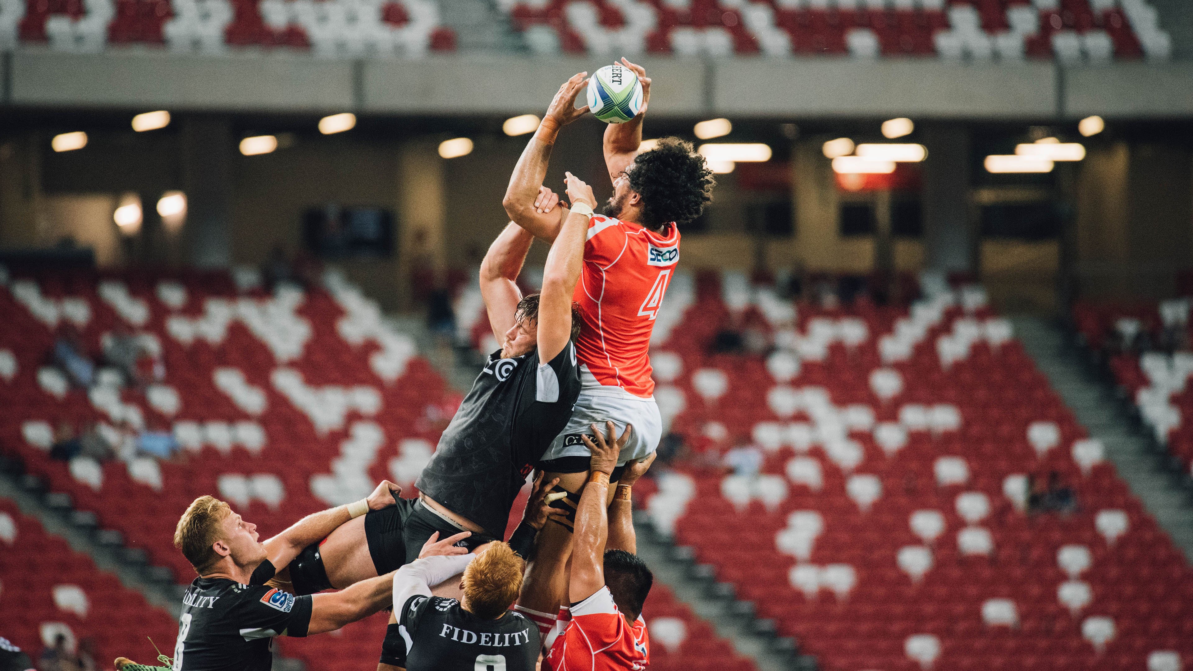 惊天逆转!雄鹿翻盘辽宁,周琦关键制胜一击定乾坤