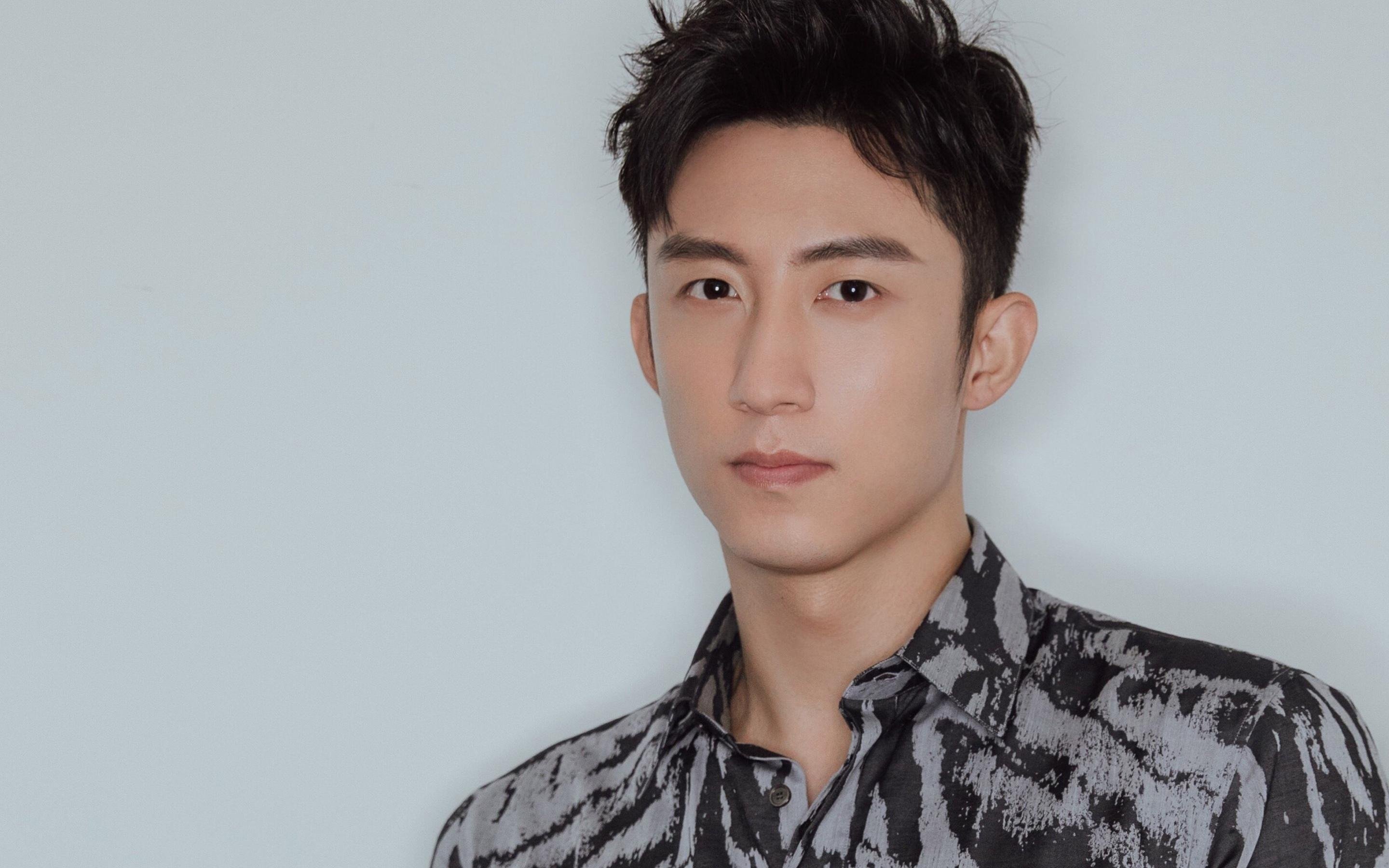 复调叙事,当美网洪流碾压拉沃尔杯的高雅剧场,鲁德弹奏关键制胜音