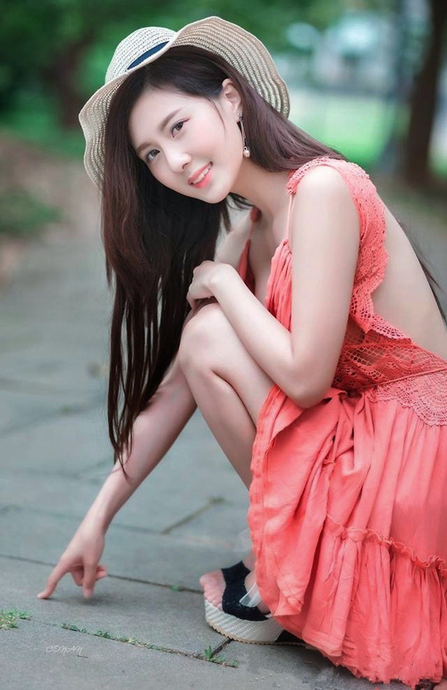 跨界统治力，灰熊火力压制尼克斯，欧文在F1年度争冠中接管比赛